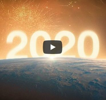 L’année 2020 résumée en vidéo : 4 minutes de larmes, d’espoir et d’humanité